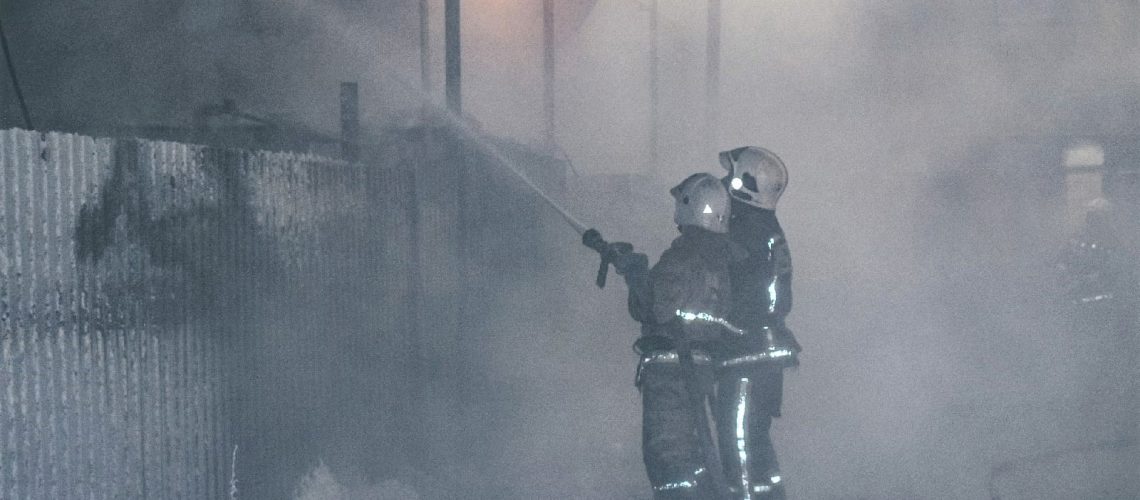 Не везет с пожарами: очередное возгорание в Нефтеюганске
