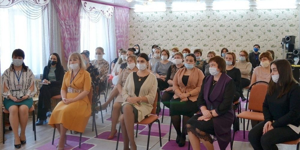 Возможность возвращения масочного режима рассматривают в Югре