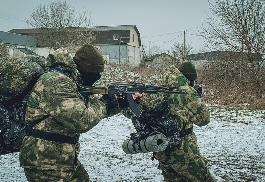 «Меньше 20 тысяч». Многодетный боец СВО из ХМАО не получает обещанных выплат