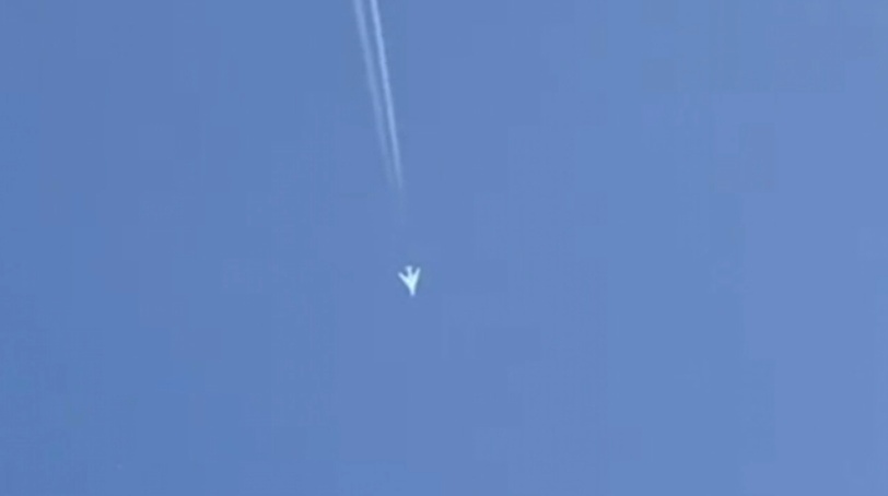 Власти объяснили появление военных самолётов в небе ХМАО