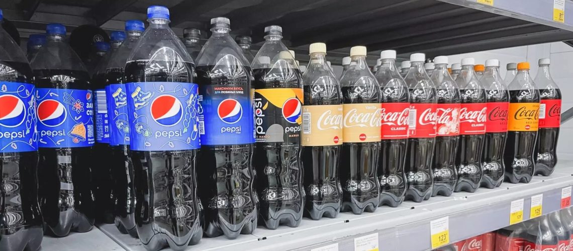На прилавках ХМАО в импортозамещенной газировке обнаружили опасный подсластитель