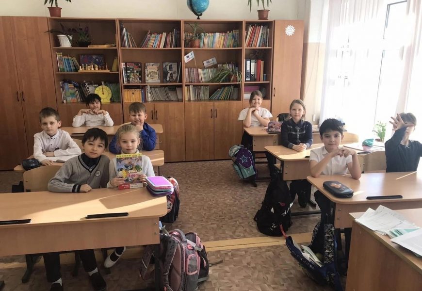 Выбор единой школьной формы для детей планируют возложить на плечи родителей Выбор единой школьной формы для детей планируют возложить на плечи родителей