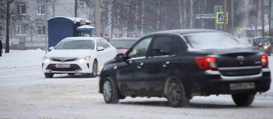 В ХМАО в два раза взлетели цены на иномарки с пробегом