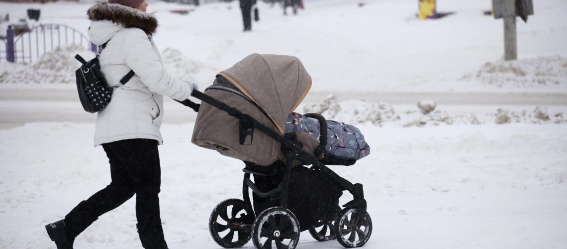 В Югре предельное пособие по уходу за ребенком составляет 49 тысяч рублей