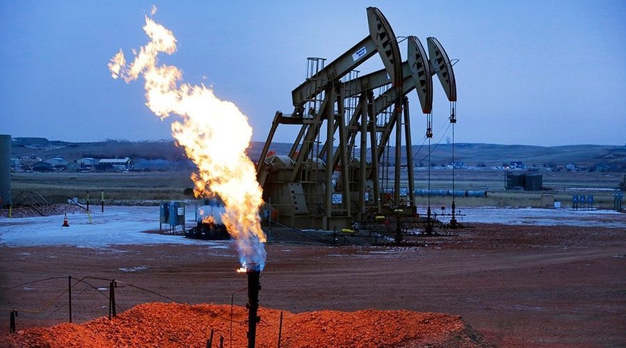 В ХМАО снижается добыча нефти и газа