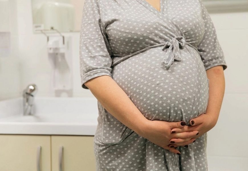 В России беременные женщины могут получить родовой сертификат на 12 тысяч рублей