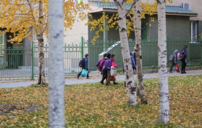 В Госдуму внесли законопроект о запрете шестидневки и начале занятий не раньше 9 утра