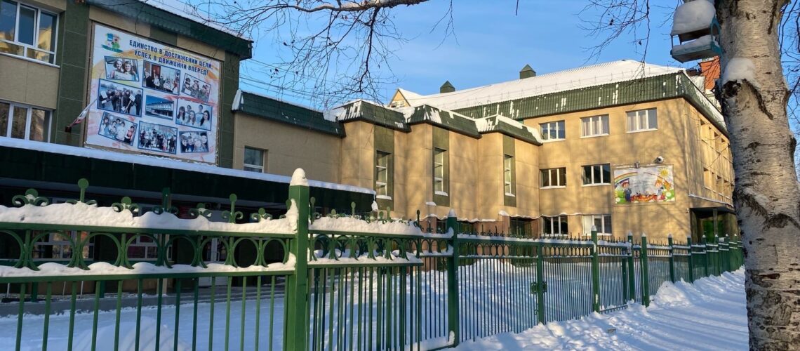 Девятиклассники начнут сдавать устный экзамен по истории, сообщил министр просвещения Сергей Кравцов.
