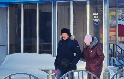 Югорчанам рассказали, когда выплатят пособия и пенсии в апреле