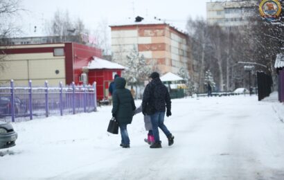 В Югре примут новые законы в сфере образования и временного трудоустройства