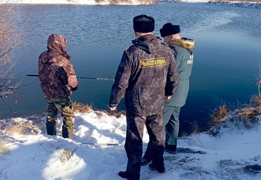 Рыбакам Югры напомнили о строгих ограничениях на ловлю в нерест Рыбакам Югры напомнили о строгих ограничениях на ловлю в нерест