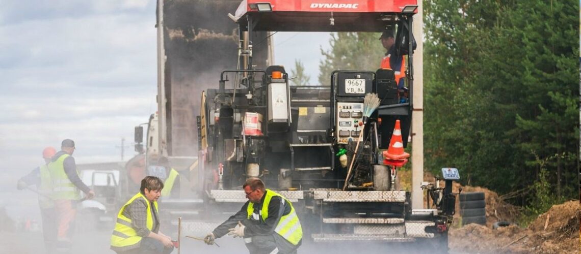Власти Югры помогут муниципалитетам со строительством дорог