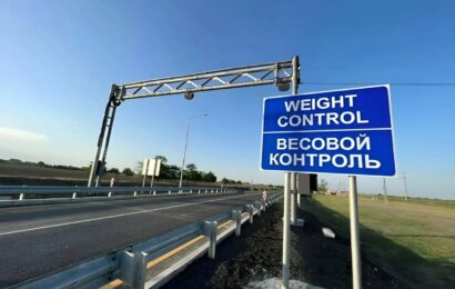 На подъездах к мосту «Звезда Оби» установили два новых пункта весогабаритного контроля