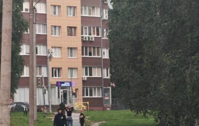 В Югре теперь будут быстрее принимать решение о включении домов в проект КРТ