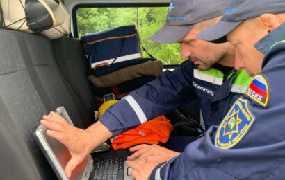 В Югре пропавшую в лесу женщину нашли погибшей в километре от автомобиля